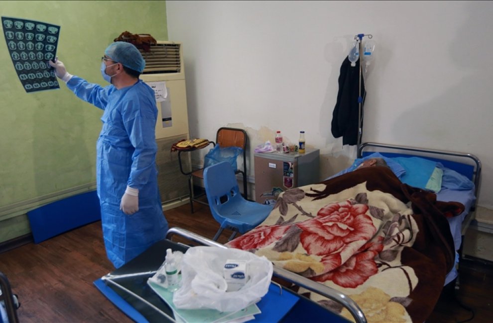 Агентство Анадолу побывало внутри иракской больницы во время пандемии