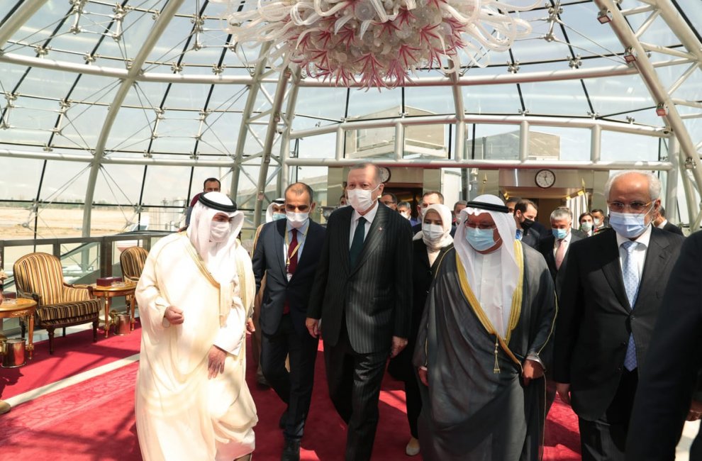 Турция готова к сотрудничеству с Кувейтом в сфере оборонной промышленности