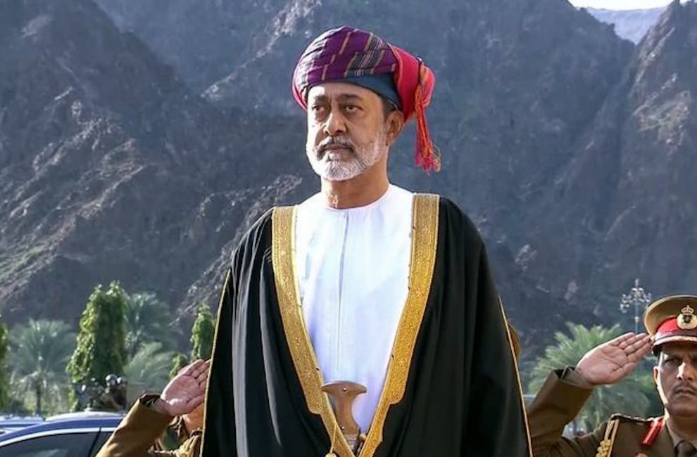 Султан Омана посетил Саудовскую Аравию с первой зарубежной поездкой